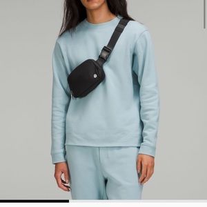 Lululemon Black 1L Everywhere Belt Bag